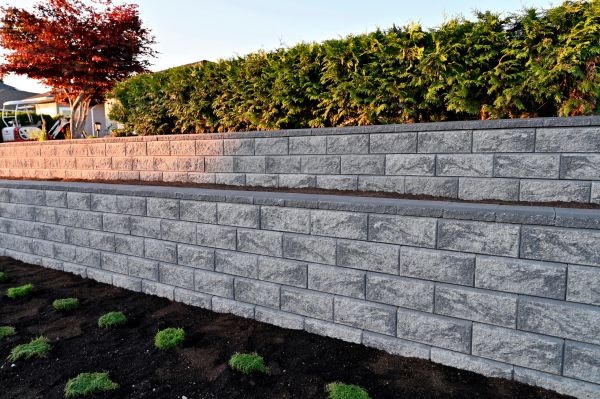 Cost of Concrete Retaining Wall Installation in Honolulu