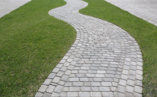 Cost of Walkway Paving in Honolulu