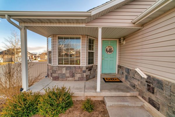 Cost of Porch Concrete Installation in Honolulu