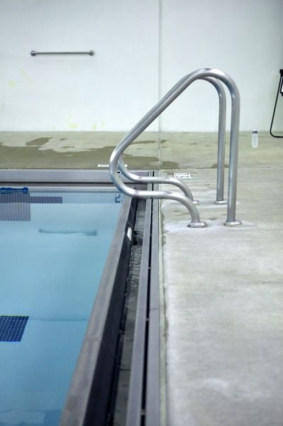Cost of Poolside Concrete Paving in Honolulu