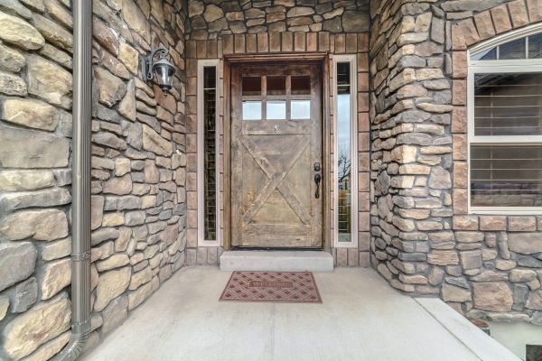 Cost of Cement Porch Construction in Honolulu